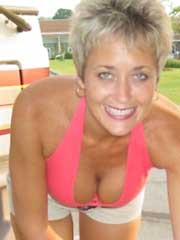 naked Bushwood women looking for dates